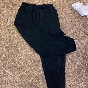 Black cargo pants